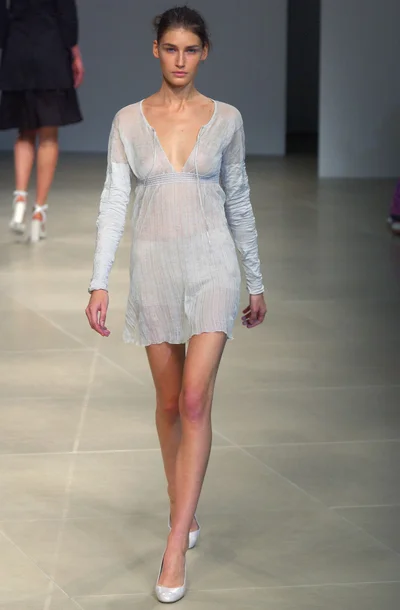 Look 15
